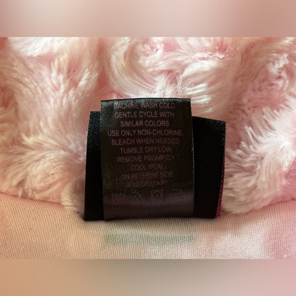 Girls Rule Pink Fluffy Soft Faux Fur Furry Button Jacket Black Bow Size 6X - Picture 15 of 16